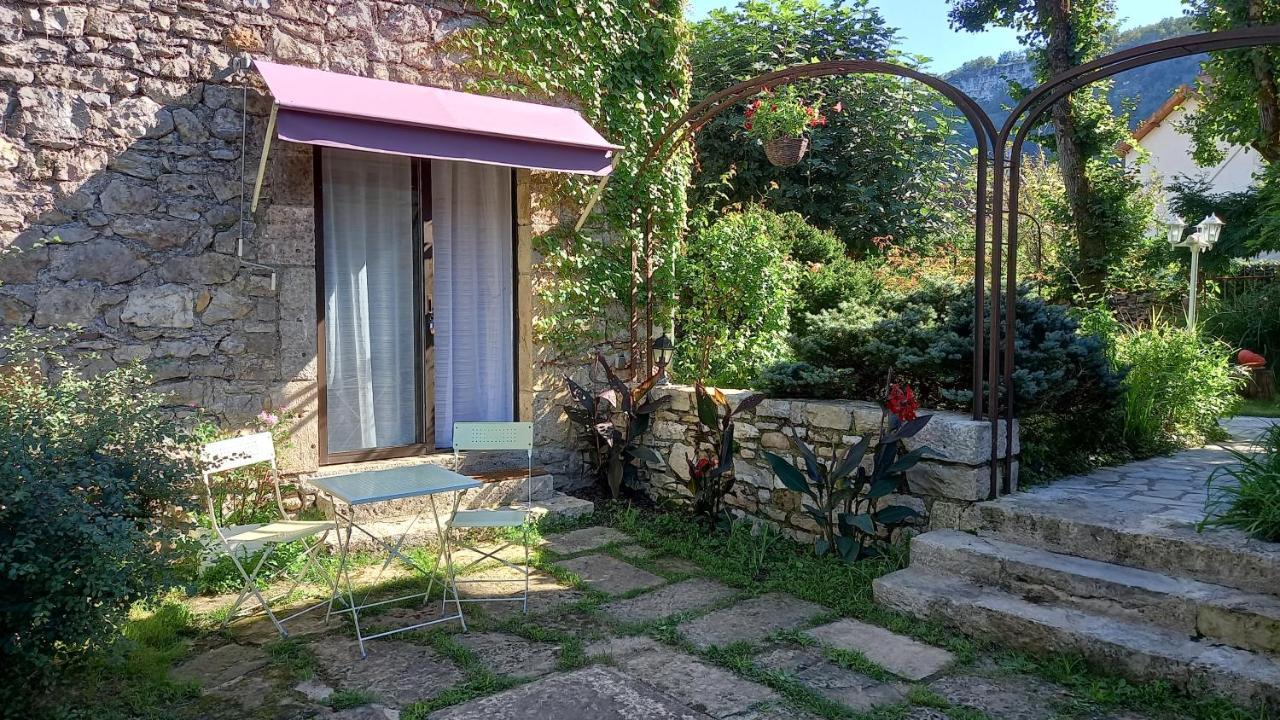 Le Clos De La Roseraie Saint-Martin-Labouval Exterior foto